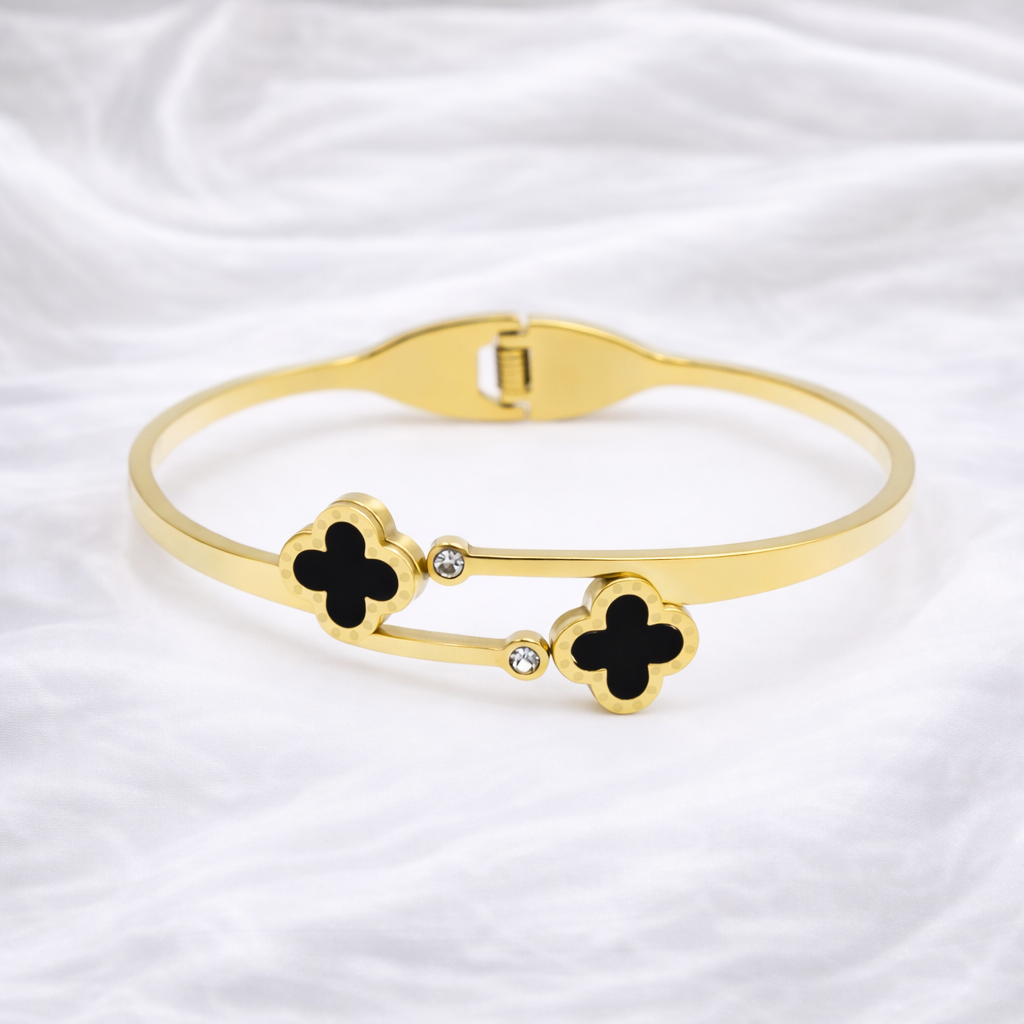 Black Clover Double Bangle