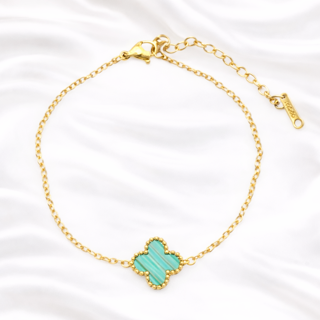 Emerald Clover green Charm