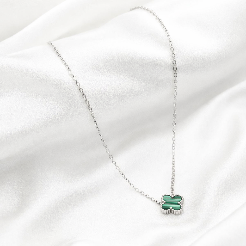 Green Clover Glow Necklace