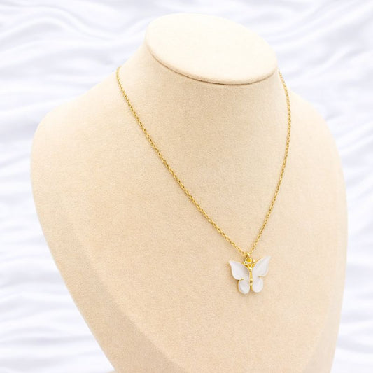 White Butterfly – Ogrlica s bijelim leptirićem