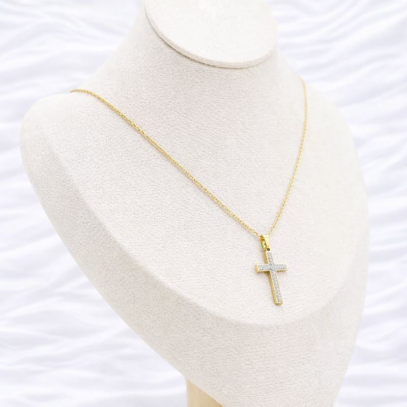 Crystal Cross – Elegantna ogrlica s križićem