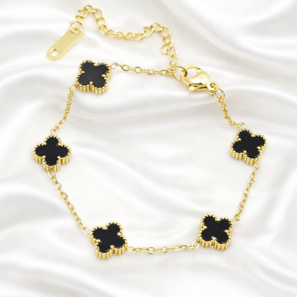 Black Clover Elegance