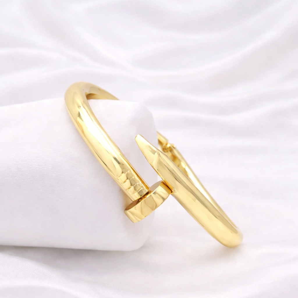 Golden Nail – Statement narukvica