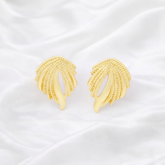 Golden Leaf Elegance